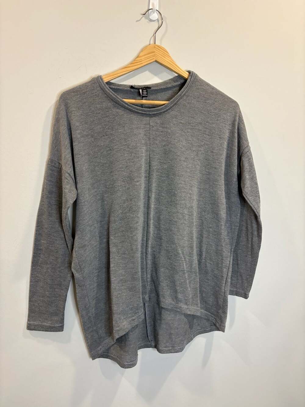 ABBY TOP, Crew-neck back flared T-shirt, Made in Japan